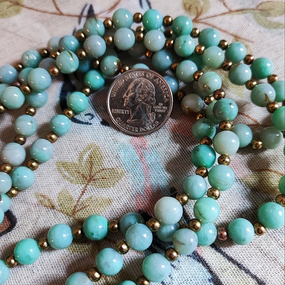Green Mottled Long Single Strand Plastic Beaded Necklace Vintage Jade Color EUC - Picture 7 of 8